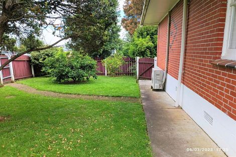 Photo of property in 34 Reeves Road, Pakuranga, Auckland, 2010