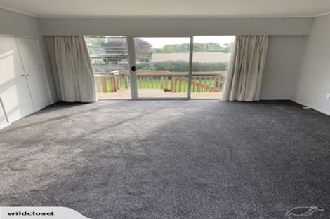 Photo of property in 92 Te Atatu Road, Te Atatu South, Auckland, 0610