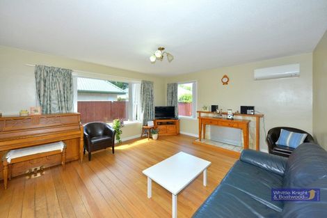 Photo of property in 1/104 Yaldhurst Road, Sockburn, Christchurch, 8042