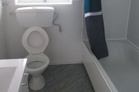 Photo of property in 2a Baverstock Road, Nawton, Hamilton, 3200