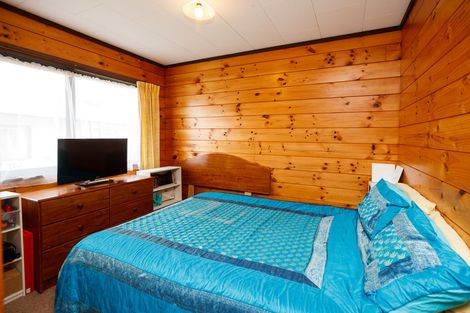 Photo of property in 50 Suzanne Grove, Kelvin Grove, Palmerston North, 4414