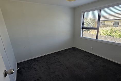 Photo of property in 35 Aronia Way, Goodwood Heights, Auckland, 2105