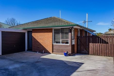 Photo of property in 2/26 Trafalgar Street, St Albans, Christchurch, 8014