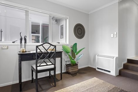 Photo of property in 27 The Fairway, Whakatane, 3120