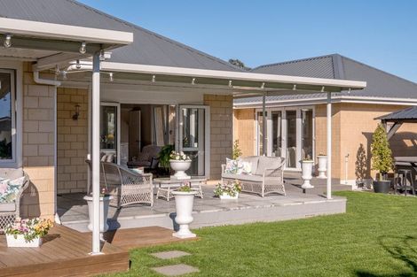 Photo of property in 105a Aorangi Road, Bryndwr, Christchurch, 8053