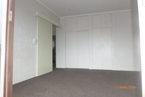 Photo of property in 1/9 Parrs Cross Road, Henderson, Auckland, 0612