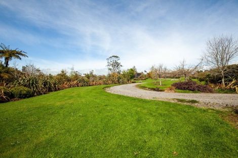 Photo of property in 421 Surrey Road, Tariki, Stratford, 4388