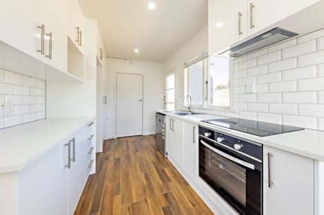 Photo of property in 51 Weymouth Road, Manurewa, Auckland, 2102