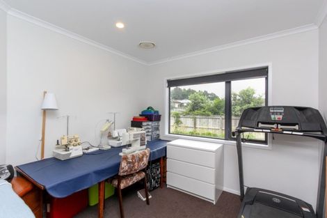 Photo of property in 10b Anderson Way, Highlands Park, New Plymouth, 4312