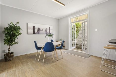 Photo of property in 71 Duncan Terrace, Kilbirnie, Wellington, 6022