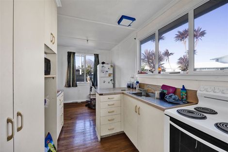 Photo of property in 8 Turuturu Road, Hawera, 4610