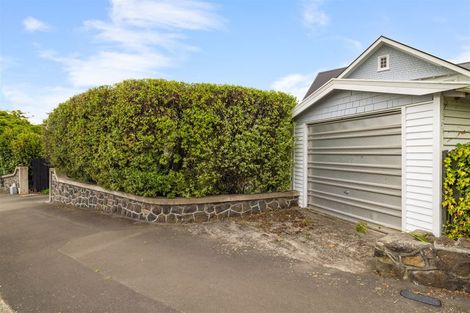 Photo of property in 47 Hackthorne Road, Cashmere, Christchurch, 8022