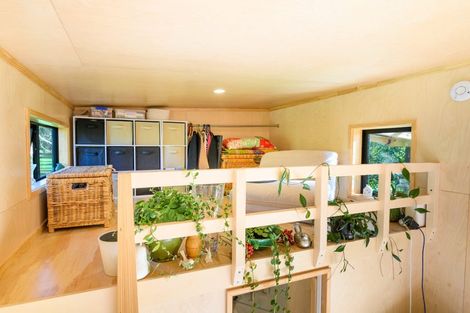 Photo of property in 914 Napier Road, Whakarongo, Palmerston North, 4470