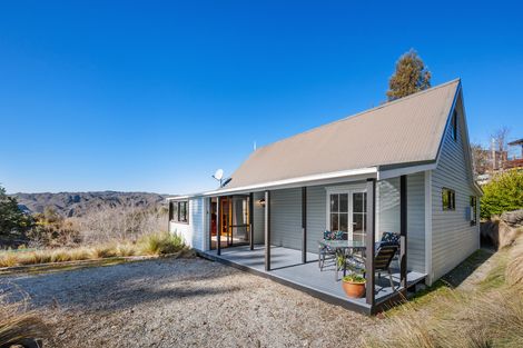 Photo of property in 7 Kamaka Crescent, Bridge Hill, Alexandra, 9320