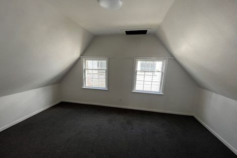 Photo of property in 212 The Terrace, Wellington Central, Wellington, 6011