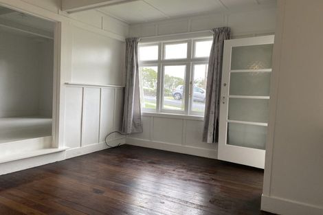 Photo of property in 18 Shoal Bay Road, Devonport, Auckland, 0624