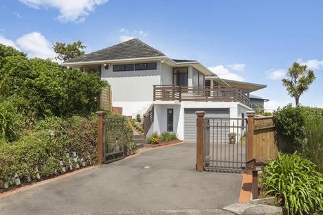 Photo of property in 77 Motuhara Road, Plimmerton, Porirua, 5026