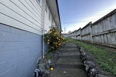 Photo of property in 230 Triangle Road, Massey, Auckland, 0614