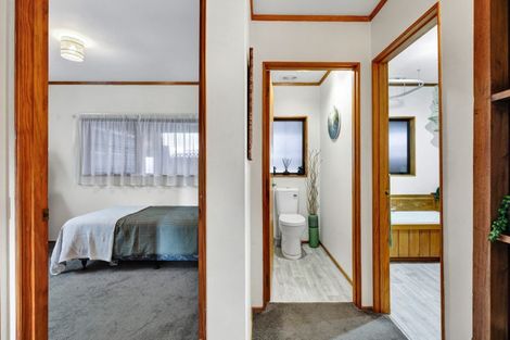 Photo of property in 20 Heaphy Street, Westown, New Plymouth, 4310