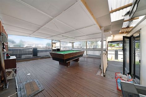 Photo of property in 76 Wickman Way, Mangere East, Auckland, 2024