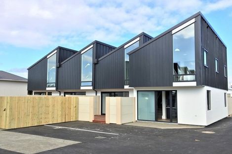 Photo of property in 1/61 Osborne Street, Waltham, Christchurch, 8011