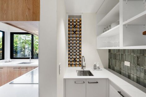 Photo of property in 9 Arcus Street, St Andrews, Hamilton, 3200