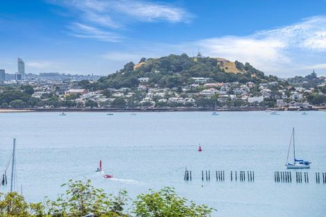 Photo of property in 36 Paritai Drive, Orakei, Auckland, 1071