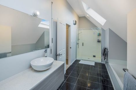 Photo of property in 7 Claverton Grove, Churton Park, Wellington, 6037