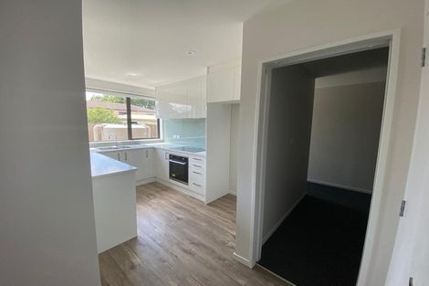 Photo of property in 3/31 Kenderdine Road, Papatoetoe, Auckland, 2025