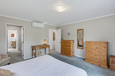 Photo of property in 7 Kahu Road, Otaihanga, Paraparaumu, 5036