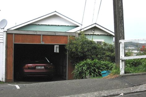 Photo of property in 65 Duncan Terrace, Kilbirnie, Wellington, 6022