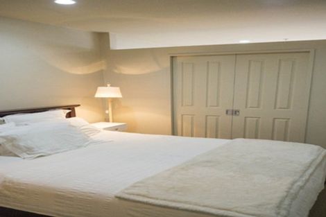 Photo of property in Atrium Apartments, 2c/154 The Terrace, Wellington Central, Wellington, 6011