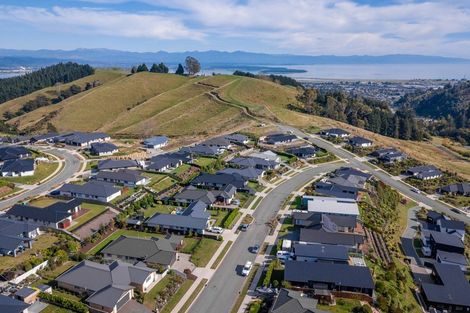 Photo of property in 16 Woolshed Drive, Stoke, Nelson, 7011