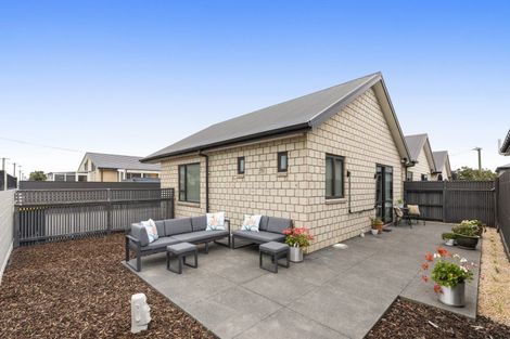 Photo of property in 42a Oram Avenue, New Brighton, Christchurch, 8061