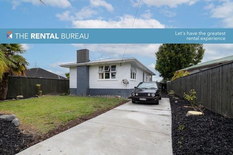 Photo of property in 61a Cobham Crescent, Kelston, Auckland, 0602