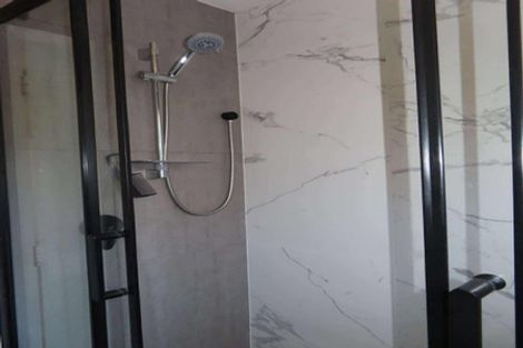 Photo of property in 220 Beach Road, North New Brighton, Christchurch, 8083