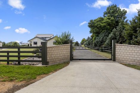 Photo of property in 96 Dyke Road, Karaka, Papakura, 2580