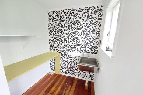 Photo of property in 294 Rangatira Road, Beach Haven, Auckland, 0626