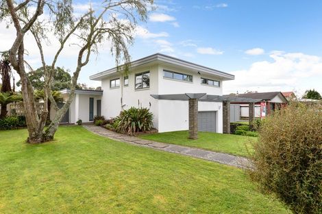 Photo of property in 37 Glen Lynne Avenue, Queenwood, Hamilton, 3210