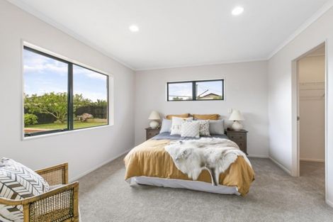 Photo of property in 5 Andalusian Place, Papamoa Beach, Papamoa, 3118