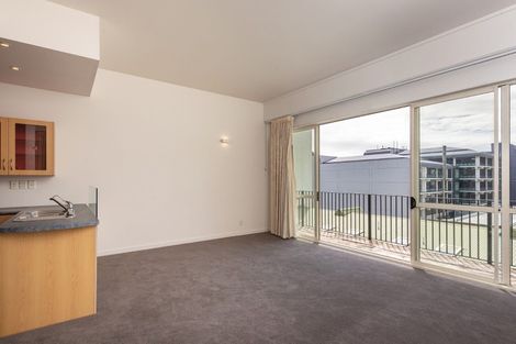 Photo of property in De Vere Apartments, 9/23 Tennyson Street, Te Aro, Wellington, 6011