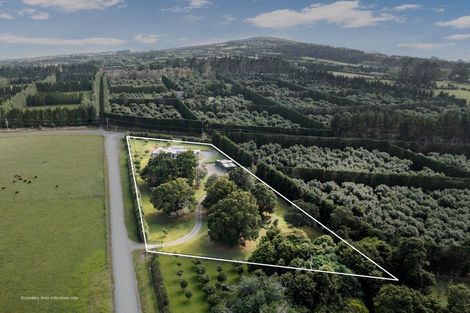 Photo of property in 17 Woodward Road, Maungatapere, Whangarei, 0179