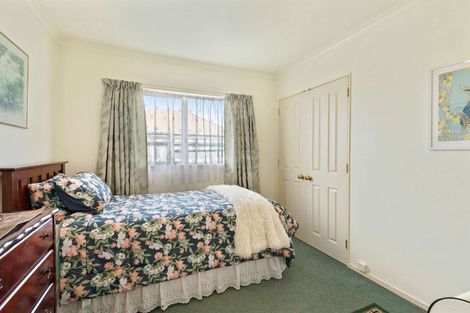 Photo of property in 61 Winchester Street, Levin, 5510