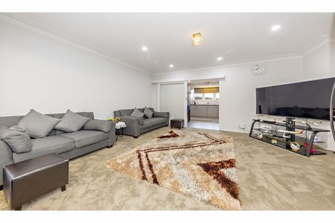 Photo of property in 43a Alexander Avenue, Papatoetoe, Auckland, 2025