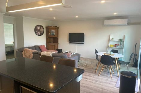 Photo of property in 27/182 Flat Bush School Road, Flat Bush, Auckland, 2019