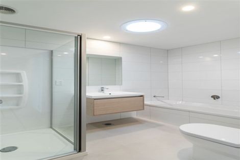 Photo of property in 55 Waituarua Drive, Takanini, 2112