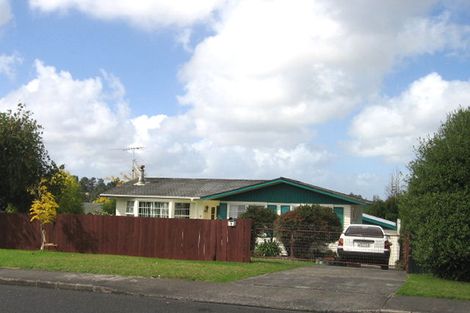 Photo of property in 5 Bellringer Road, Massey, Auckland, 0614