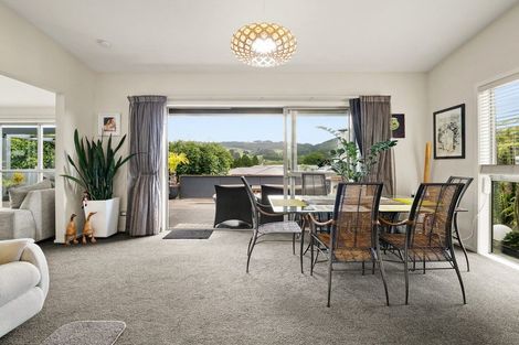 Photo of property in 24 Grandvista Drive, Green Island, Dunedin, 9018