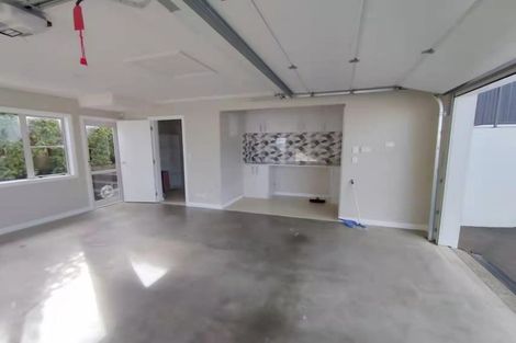 Photo of property in 56 Moyrus Crescent, East Tamaki Heights, Auckland, 2016