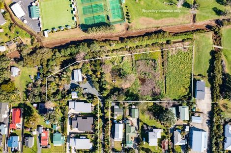 Photo of property in 17 Waiotoi Road, Ngunguru, Whangarei, 0173